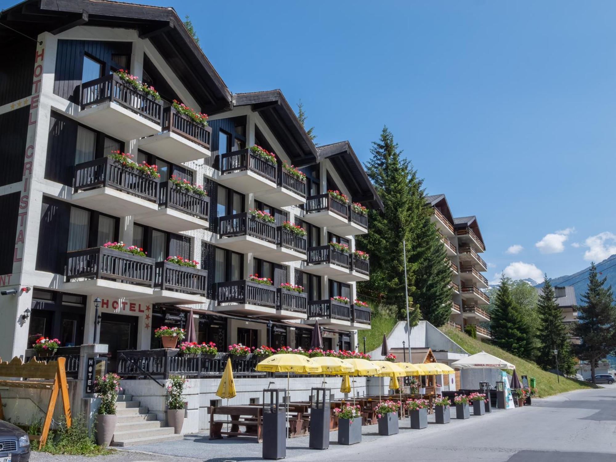 होटल Cristal - Swiss Riders 3*