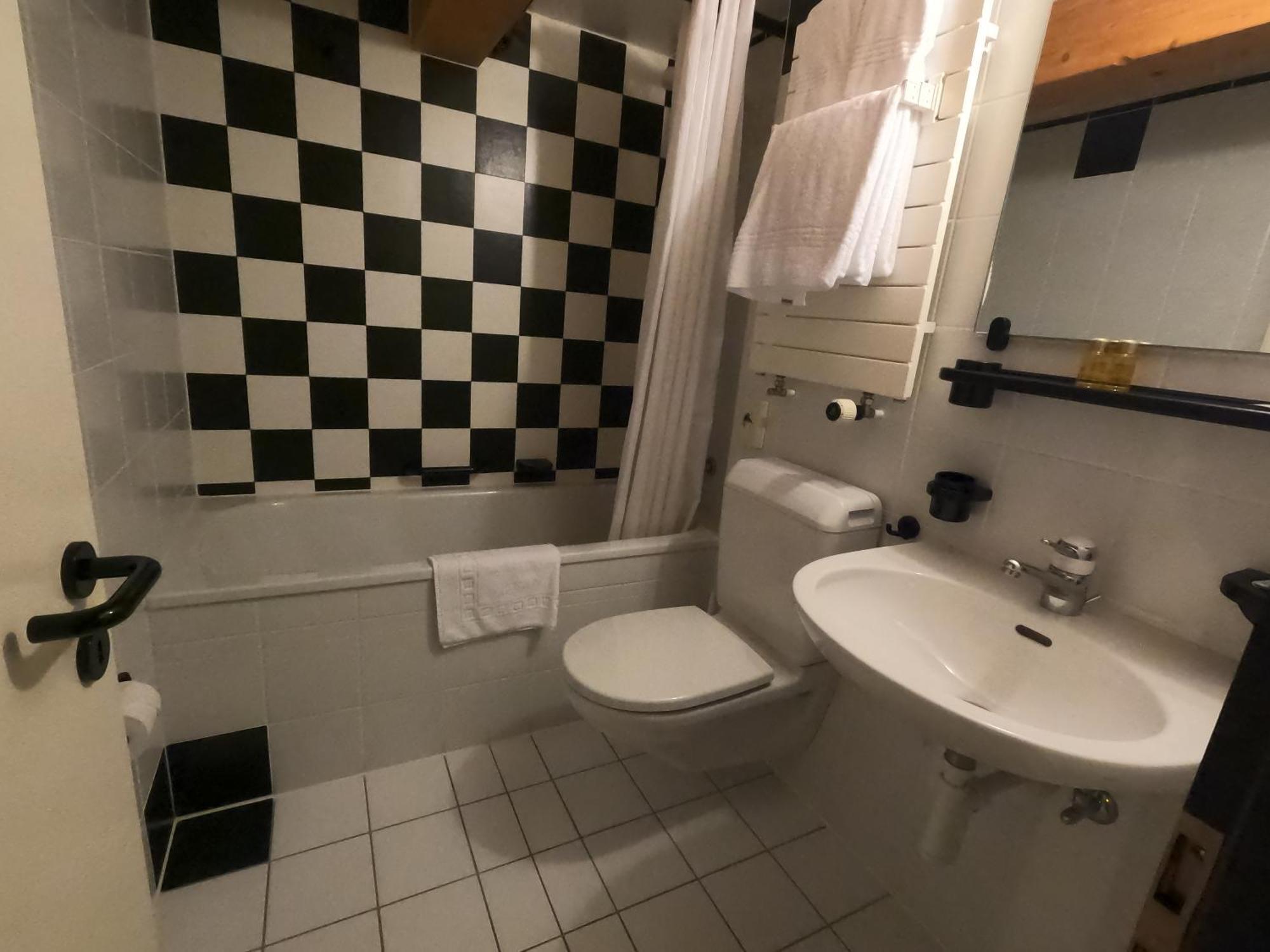 Cristal - Swiss Riders Hotel 3*